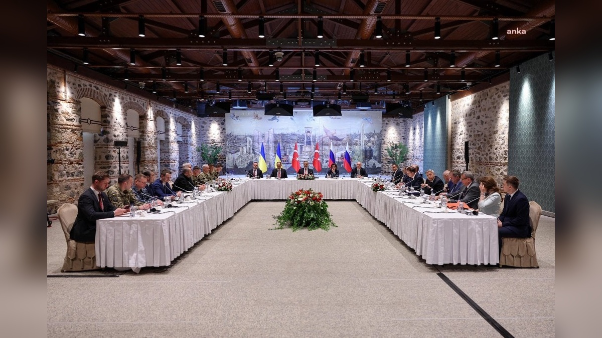 Dışişleri Bakanı Fidan: Türkiye, Rusya ve Ukrayna arasında arabuluculuk yaptı