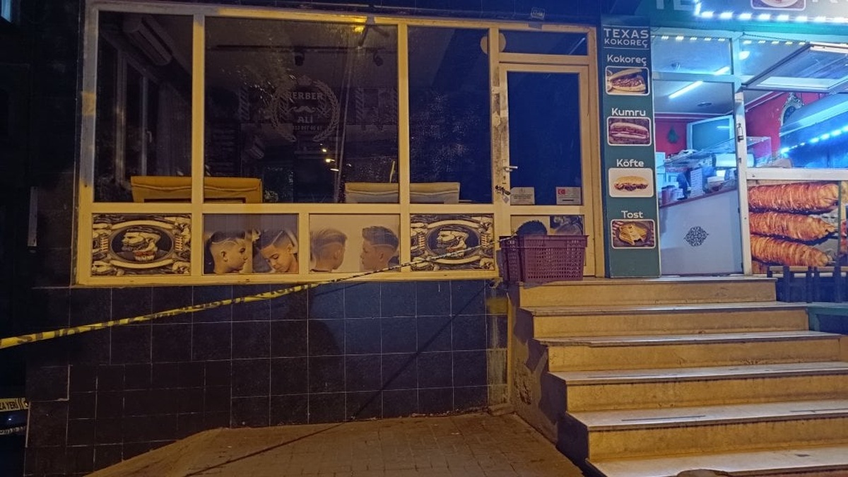 Bursa'da silahlı saldırı: Berber çırağı hayatını kaybetti