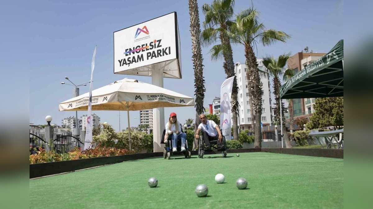 Mersin Büyükşehir Belediyesi'nden Geleneksel Bocce Turnuvası: Özel bireyler mücadele etti