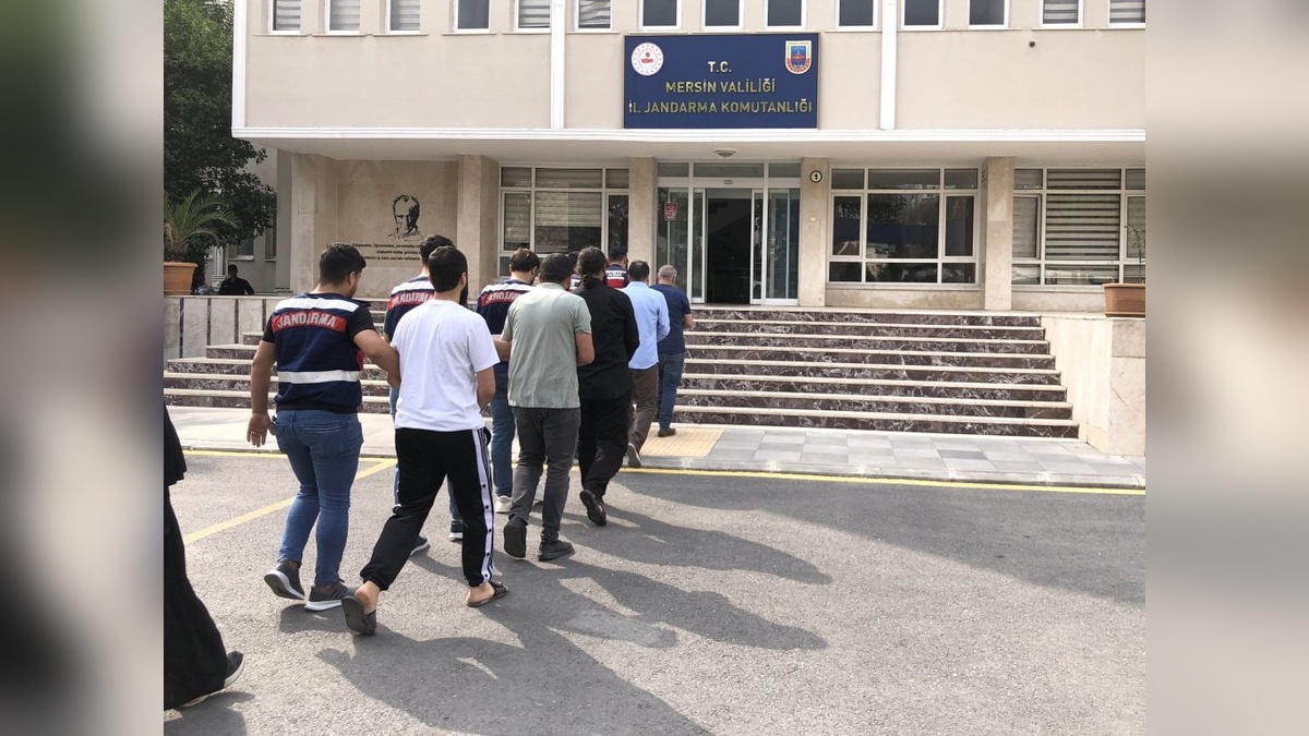 Mersin merkezli DEAŞ operasyonu: 10 şüpheli yakalandı
