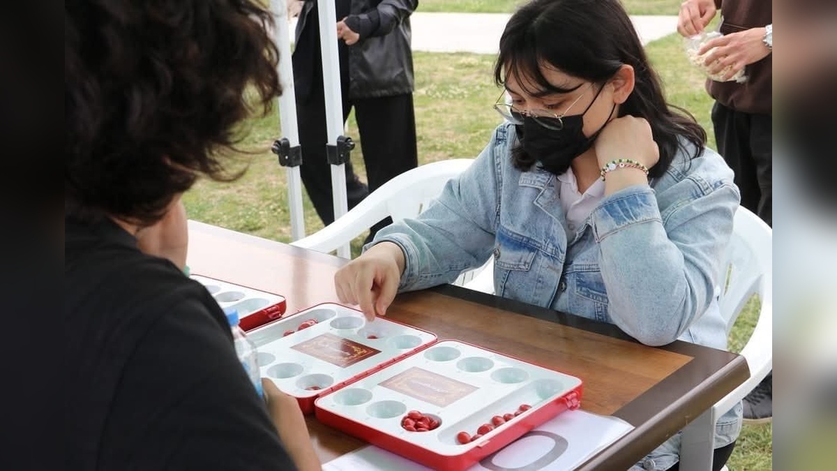 Eskişehir'de Gençlik Haftası coşkusu: Millet Bahçesi'nde şölen ve mangala turnuvası