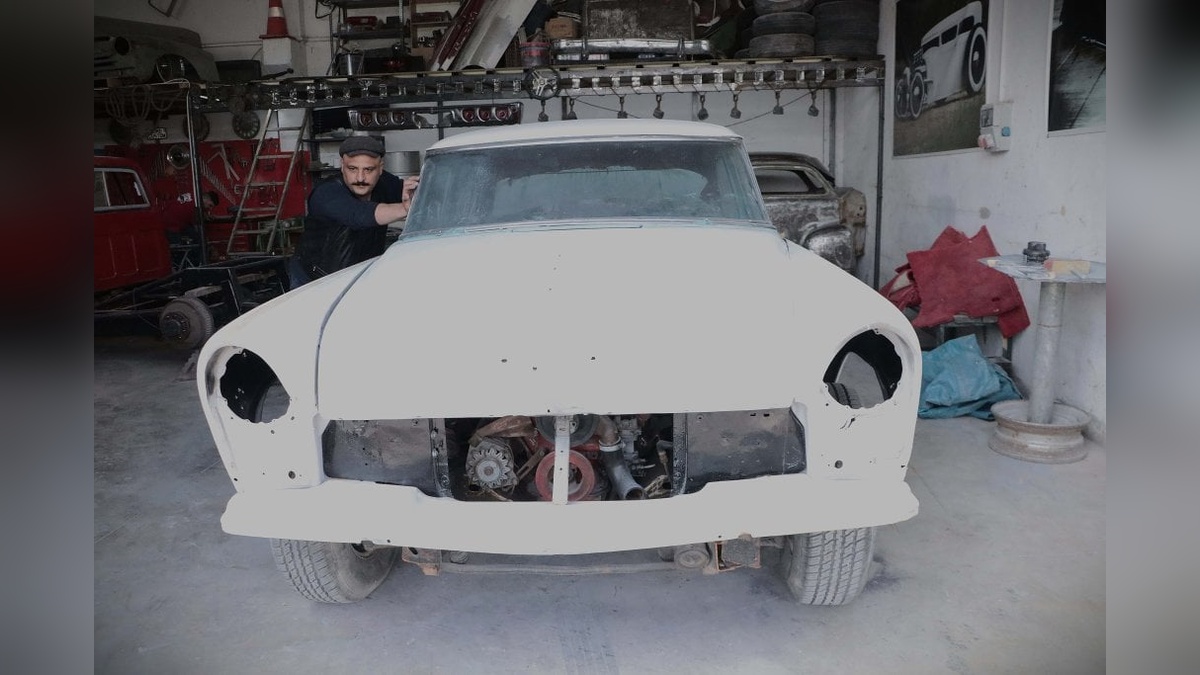 Ankara'da Hüseyin Kaya: Hurda otomobilleri yeniden hayata döndürüyor