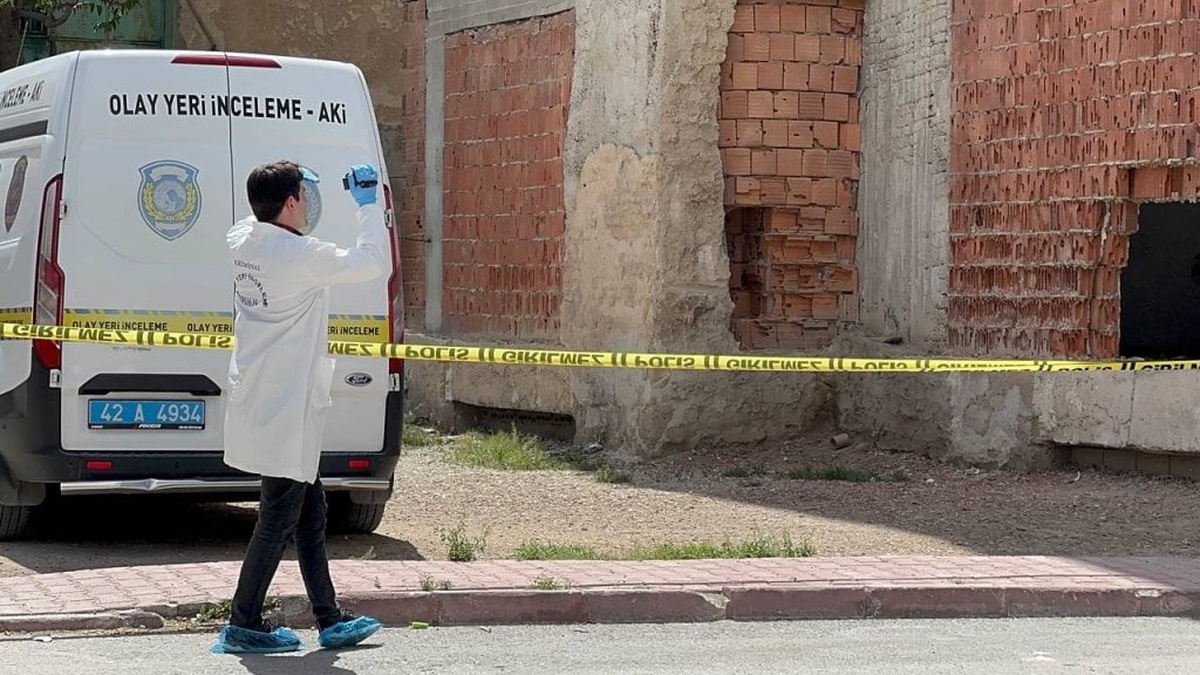 Konya'da inşaatta ölü bulundu: Emrah Urdemir'in cansız bedeni otopsi için Adli Tıp Kurumu'na kaldırıldı