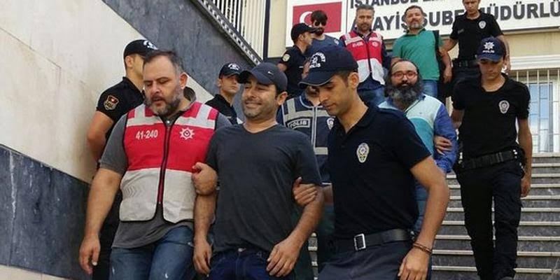 Gazetecilere "darbe girişimi" soruşturmasında 12 tutuklama