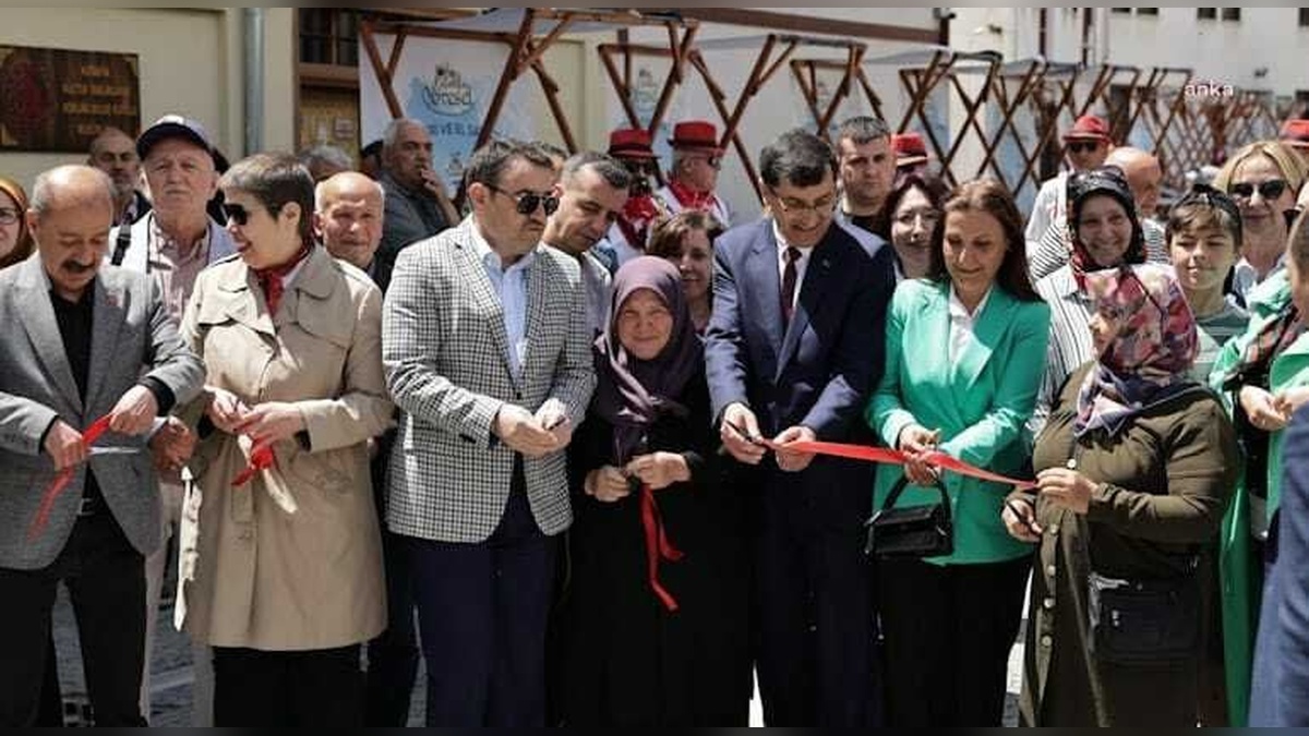 Kütahya Belediyesi'nden yöresel lezzetler ve el sanatları organizasyonu