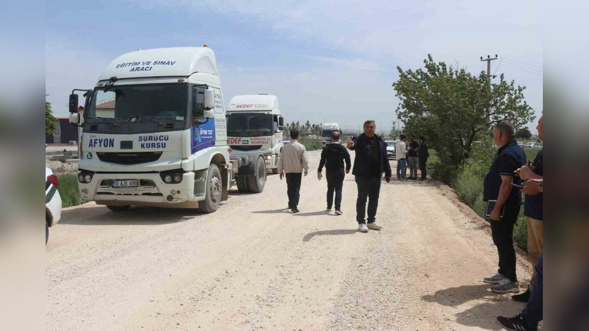 Afyonkarahisar İl Milli Eğitim Müdürü Sünnetci: Direksiyon sınavlarını denetledi