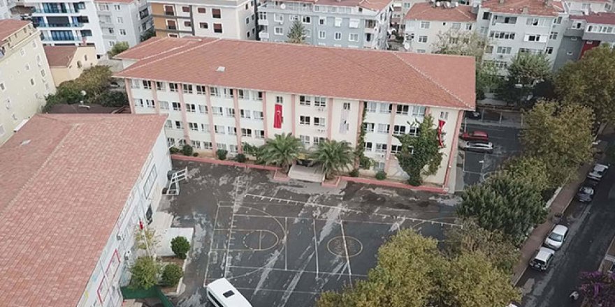 İstanbul'daki ağır hasarlı okul binaları yıkılacak