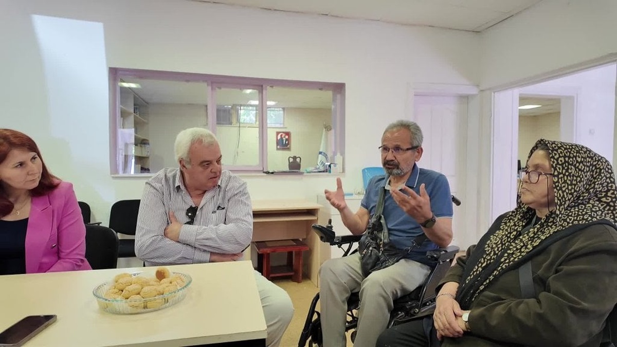 Bornova Belediyesi'nden Dünya Engelliler Haftası'nda dansla farkındalık etkinliği: Sanat tüm kalıpları yıkan en güçlü ses