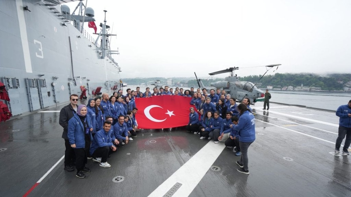 Tcg Anadolu ile Samsun'a: Milli Mücadele yolculuğu
