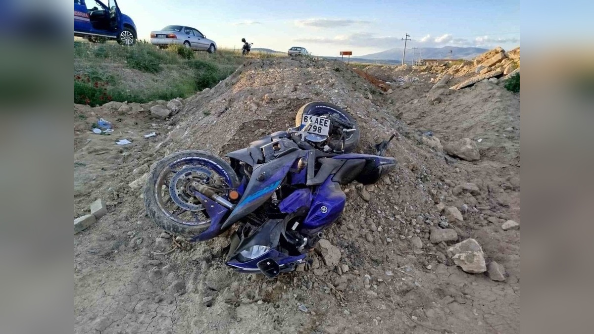 Denizli'de feci kaza: Motosiklet savruldu, 2 kişi hayatını kaybetti