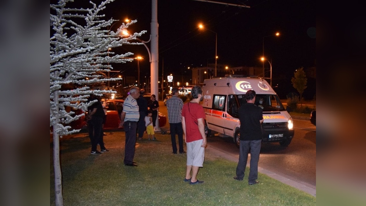 Malatya'da trafik kazası: 15 yaşındaki çocuk hayatını kaybetti