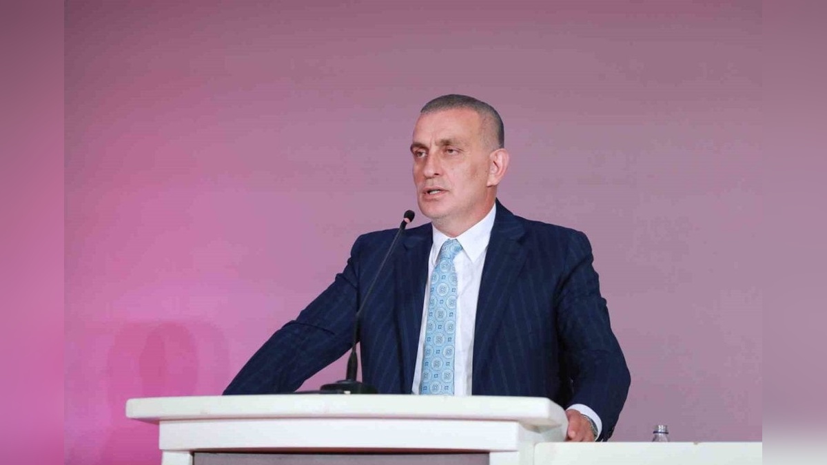 TFF Başkanı Hacıosmanoğlu'ndan 19 Mayıs mesajı: 'Bütün ümidim gençliktedir'