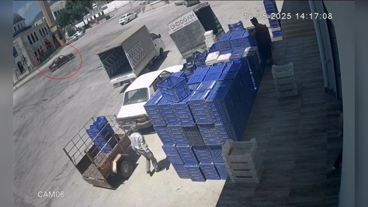 Antalya'da drift atan 2 Tofaş sürücüsüne ceza yağdı