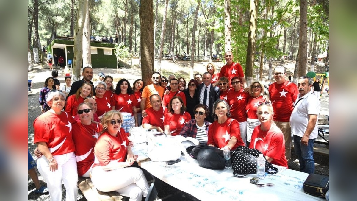 Yunusemre Belediyesi'nden 19 Mayıs Gençlik Şenliği