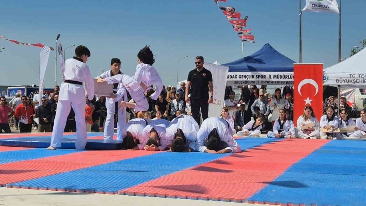 Tekirdağ'da 19 Mayıs coşkusu