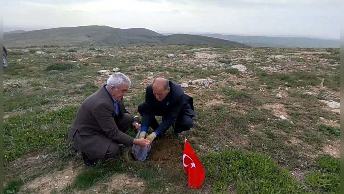 AK Parti'den 19 Mayıs paylaşımı: Zülal ve gençlerimizle gurur duyuyoruz