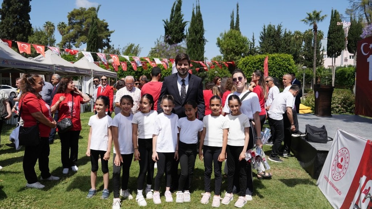 Tarsus'ta 19 Mayıs coşkusu