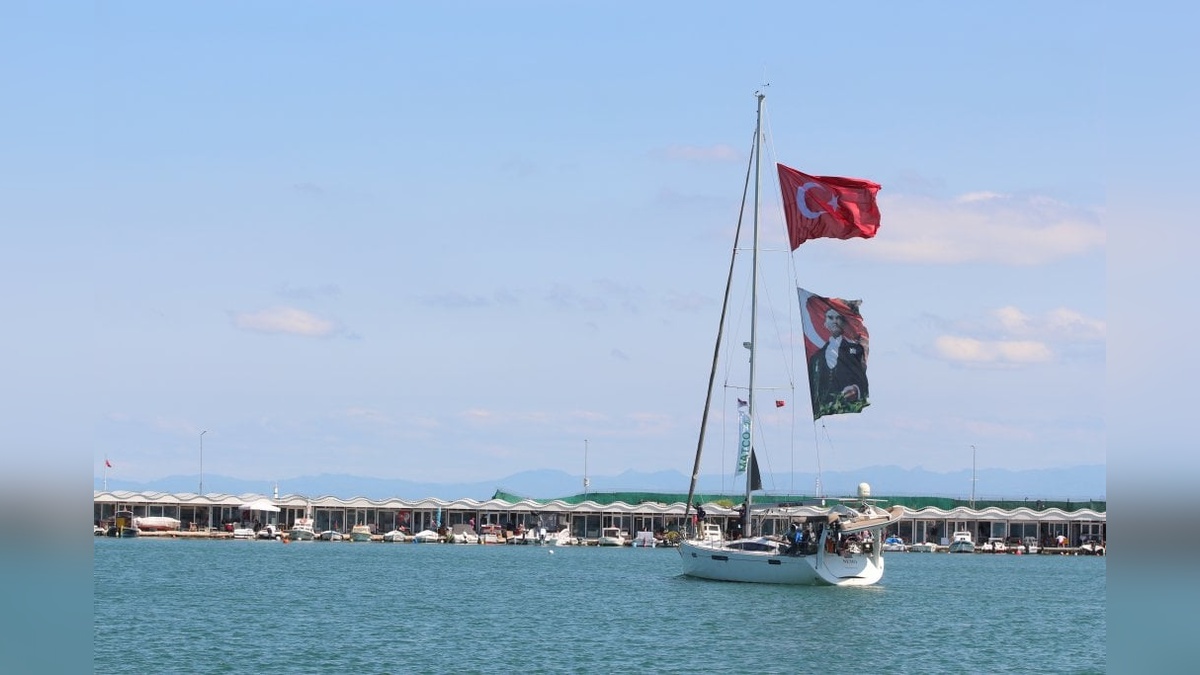 Samsun'da Cumhurbaşkanlığı yat yarışları ödülleri sahiplerini buldu