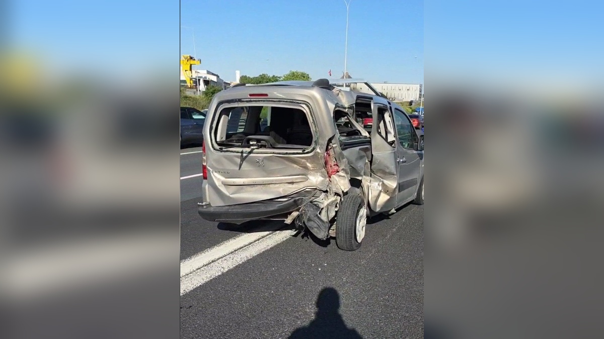 Gebze'de trafik kazası: 2 yaralı