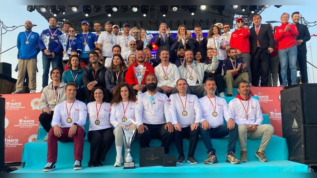 Cumhurbaşkanlığı 6'ncı Ulusal Yat Yarışları sona erdi: Samsun etabını 'Bey Metal Team Linea Rossa' kazandı