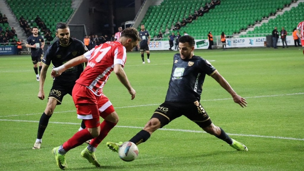 Boluspor, Bandırmaspor'a 4-1 mağlup oldu