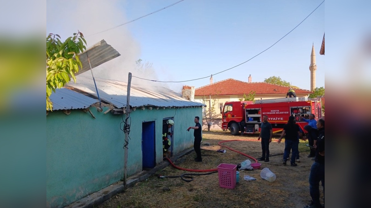 Konya'da tandır evi alev alev yandı
