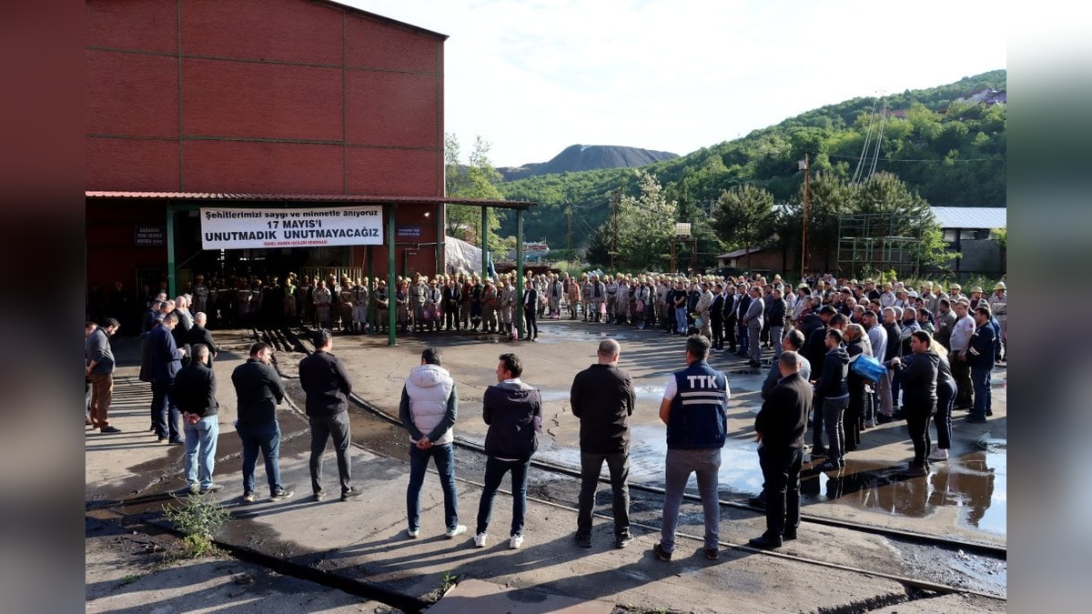 Zonguldak'ta 2010'daki maden faciası kurbanları anıldı