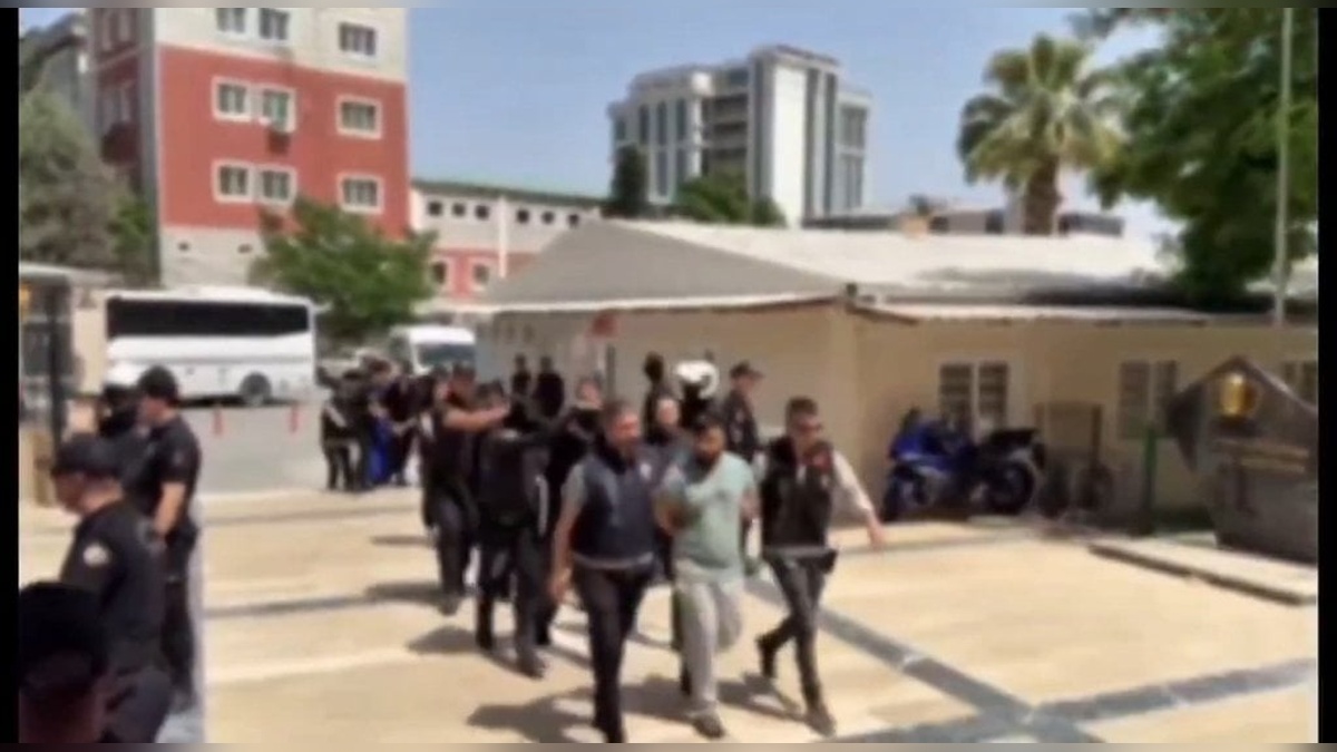 Şanlıurfa'da yağma ve tehdit şebekesine operasyon: 9 tutuklama