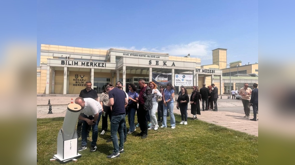 Kocaeli Bilim Merkezi'nde astronomi eğitimleri