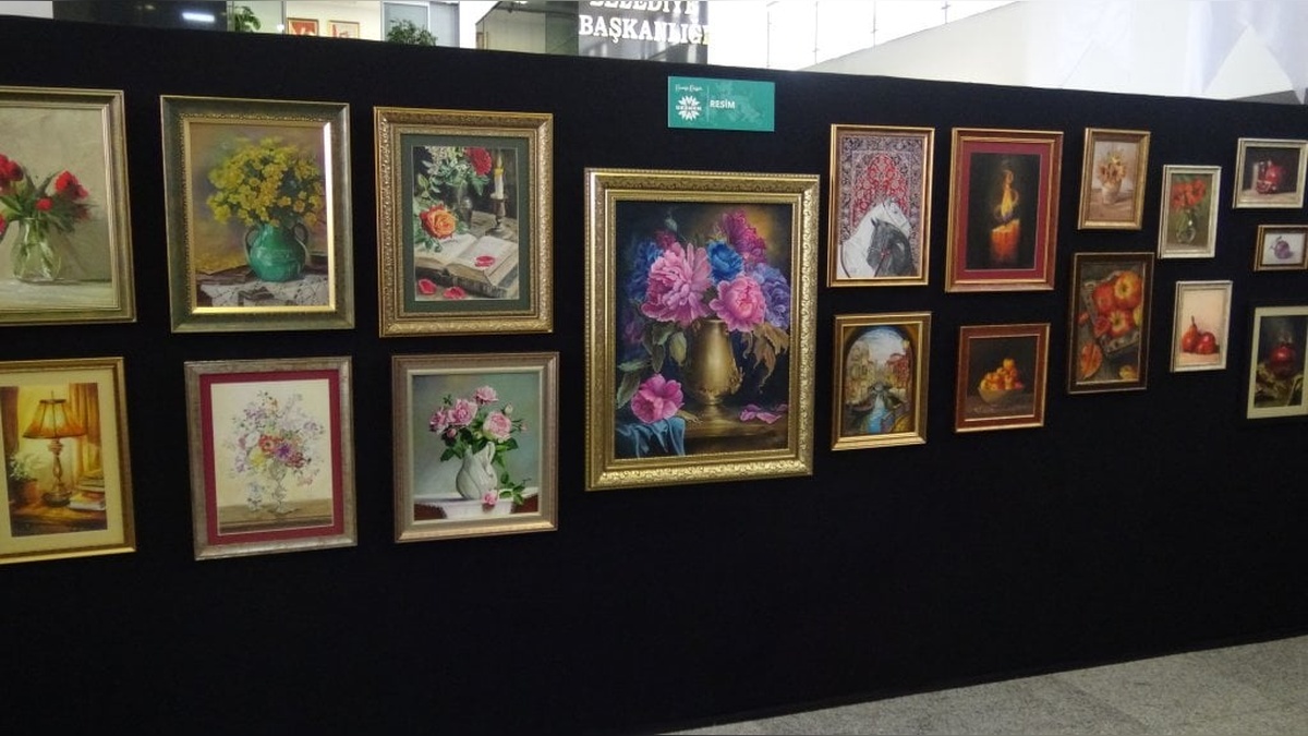 Gebze'de GESMEK sergisi açıldı: El emeği göz nuru eserler sergilendi