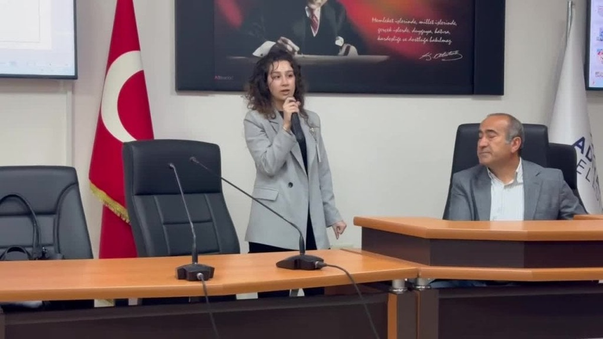 Adıyaman Belediyesi çalışanları kanser farkındalığı seminerinde bilgilendirildi