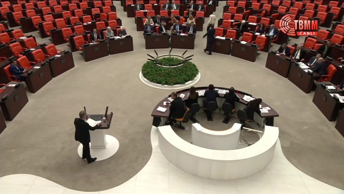 CHP'li Konuralp: İmamoğlu davasını TRT'den canlı yayınlayalım