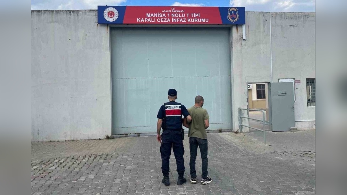 Manisa'da aranan hırsızlık zanlısı yakalandı