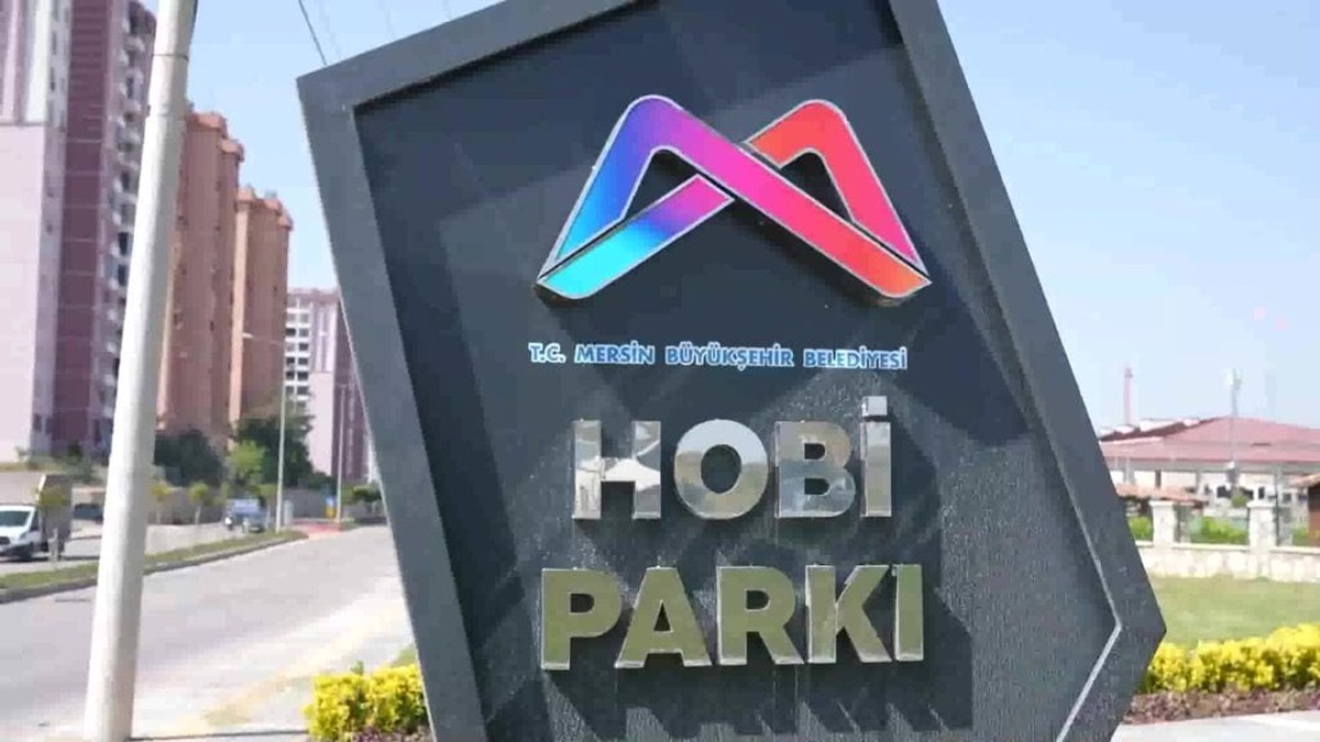 Mersin Büyükşehir Belediyesi, parklarda yaza hazırlık yaptı