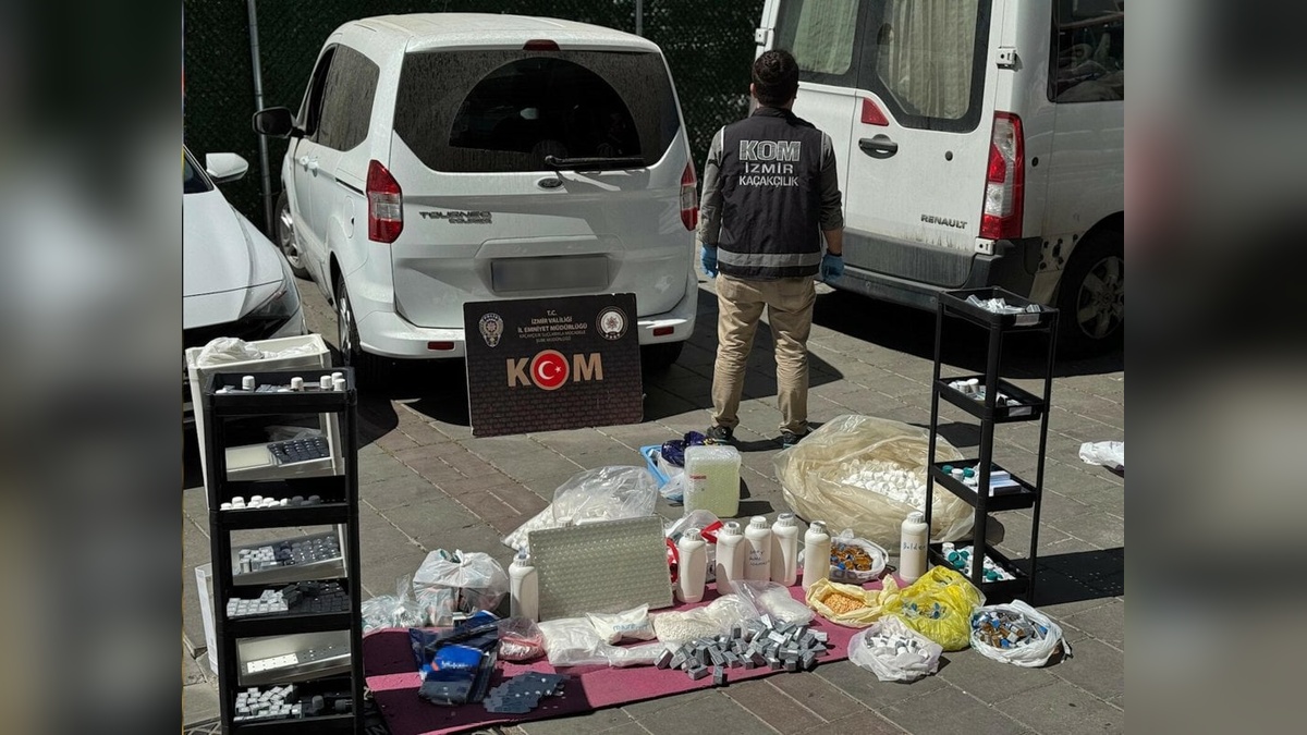 İzmir'de 10 milyon TL değerinde vücut geliştirme ilacı ele geçirildi