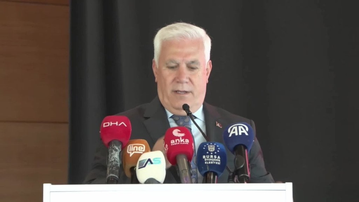 Marmara Denizi'ndeki müsilaj sorunu Bursa'da masaya yatırıldı