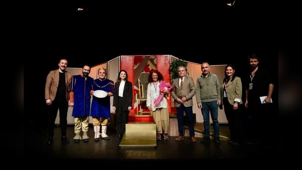 Odunpazarı Belediye Tiyatrosu'ndan Giresun'a anlamlı turne