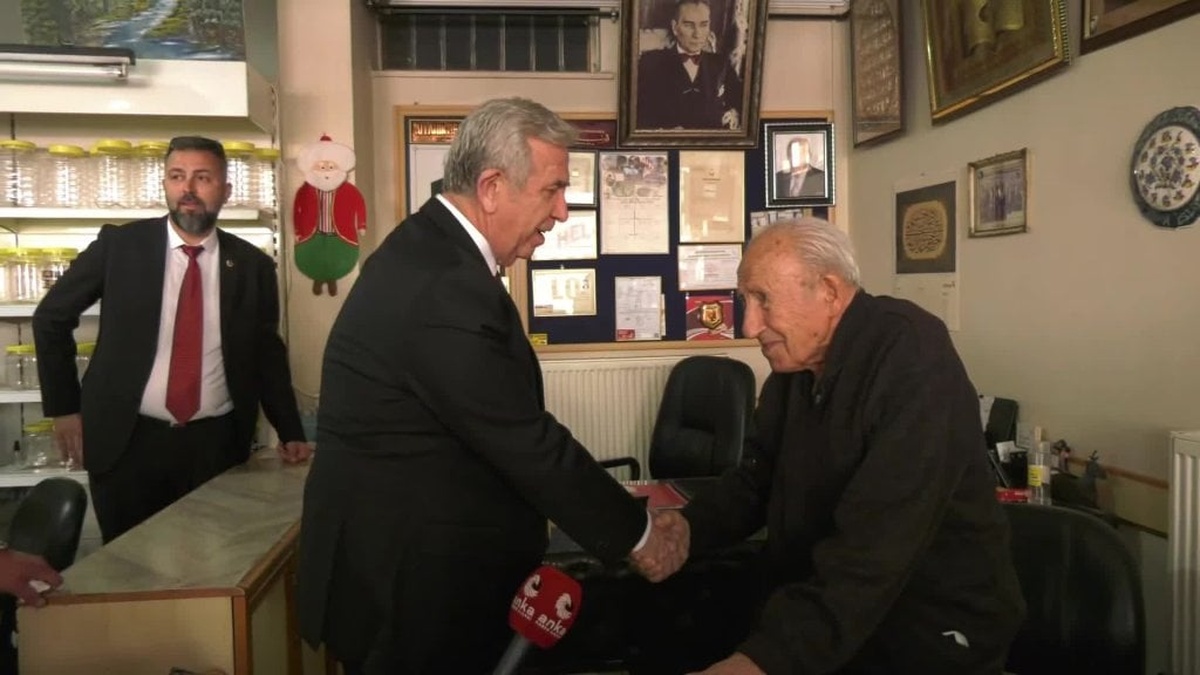 Mansur Yavaş: Milli mücadele rotasını ayakta tutacağız