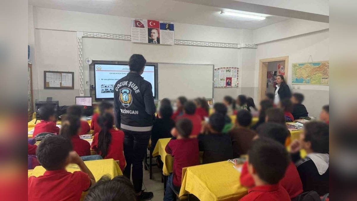 Erzincan'da öğrencilere siber güvenlik eğitimi verildi