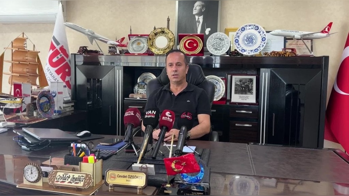 TÜRSAB Başkanı Özgökçe: Van, İranlı turistler için pahalı