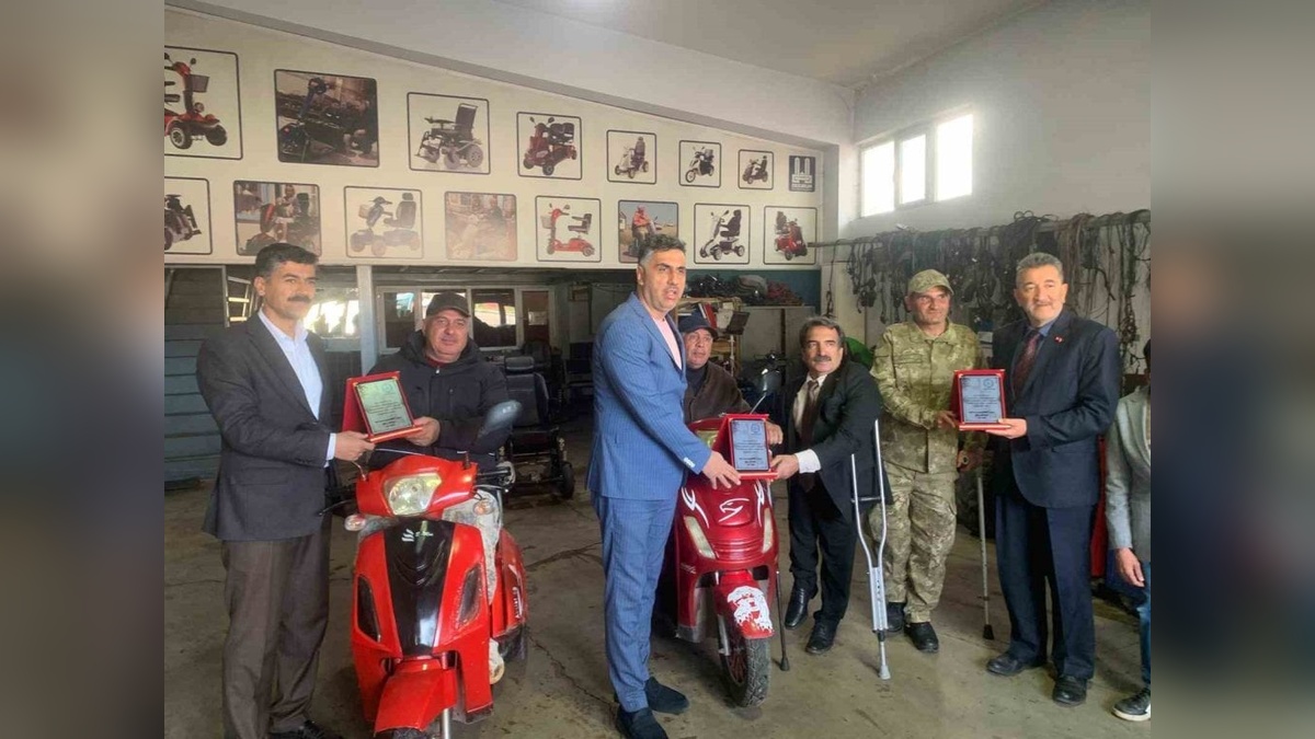 Erzurum Büyükşehir Belediyesi Engelli Araçları Bakım Atölyesi'ne anlamlı ziyaret