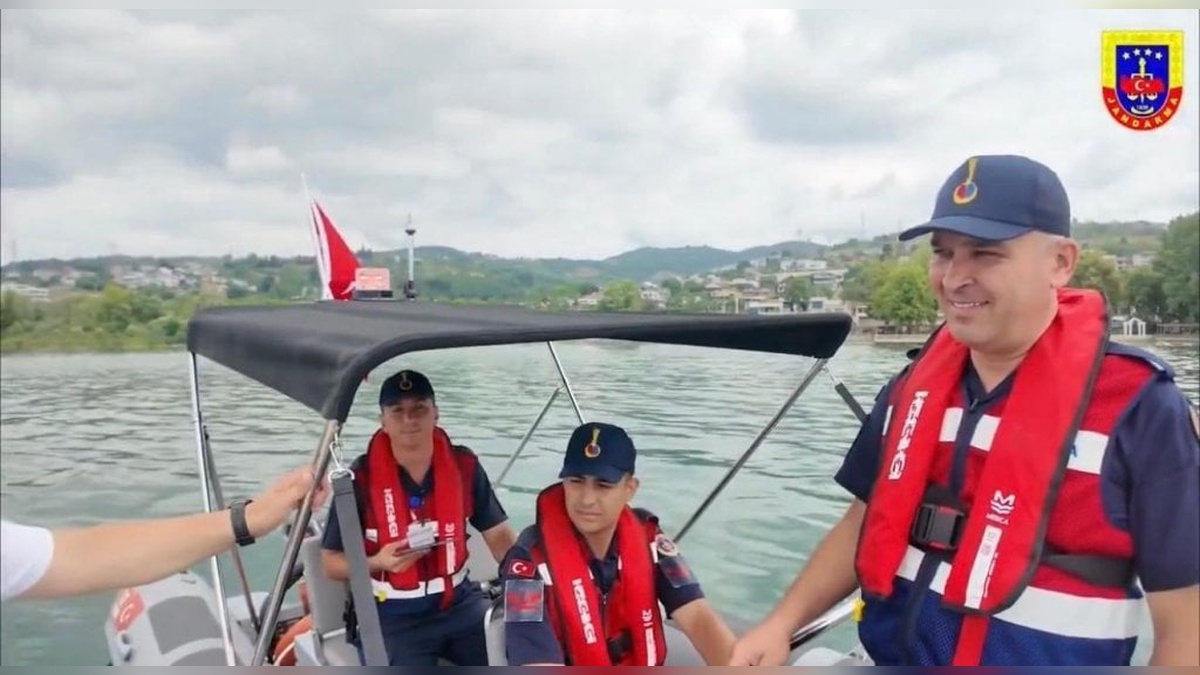 Sapanca Gölü'nde güvenlik ve çevre denetimleri sürüyor