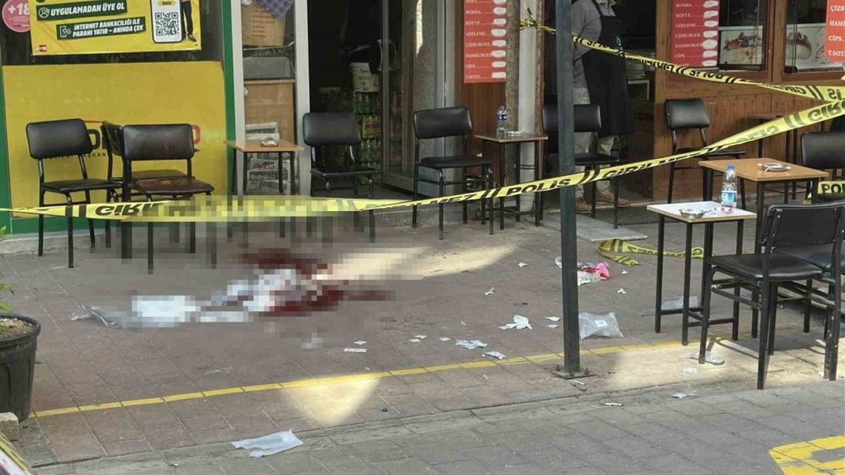Çanakkale'de bıçaklı saldırı: Çay ocağında yaralı