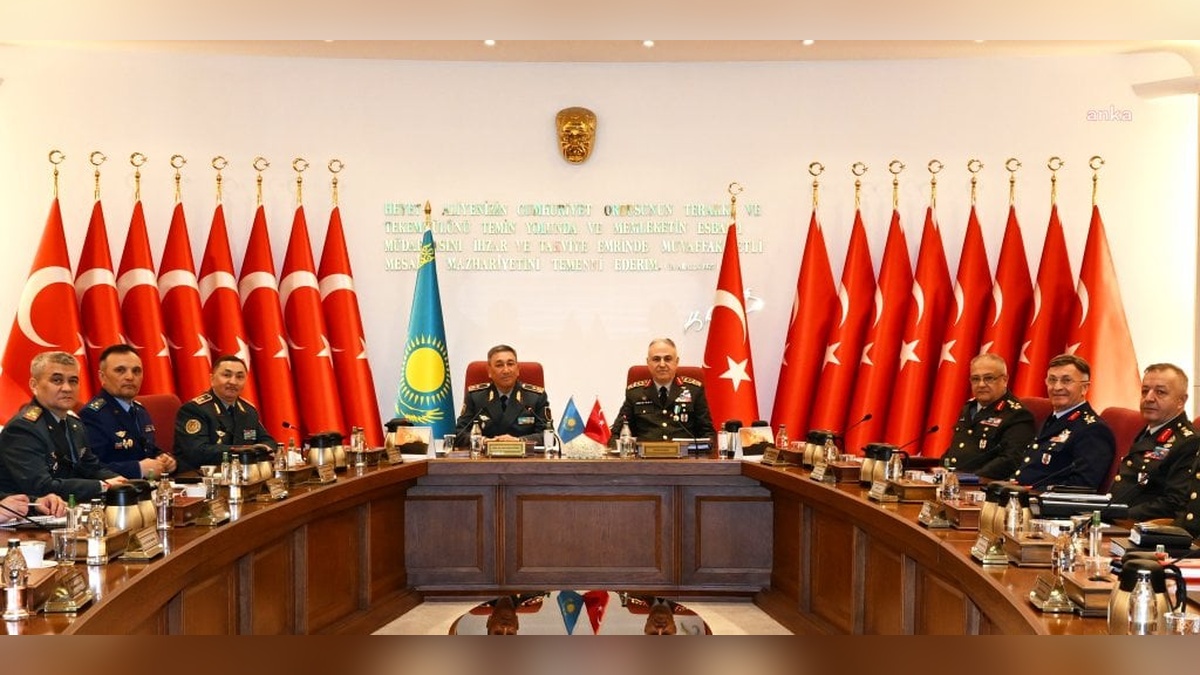 Genelkurmay Başkanı Gürak, Kazak mevkidaşı Kamaletdinov ile görüştü