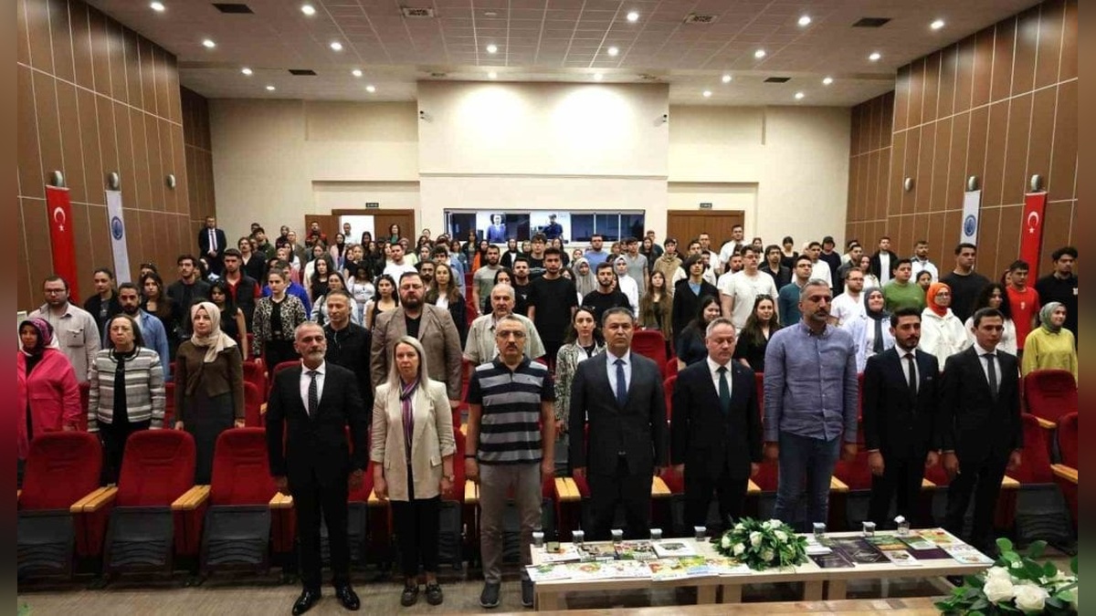 Afyonkarahisar'da 'Yeşil Yakalılarla Söyleşiler' etkinliği düzenlendi