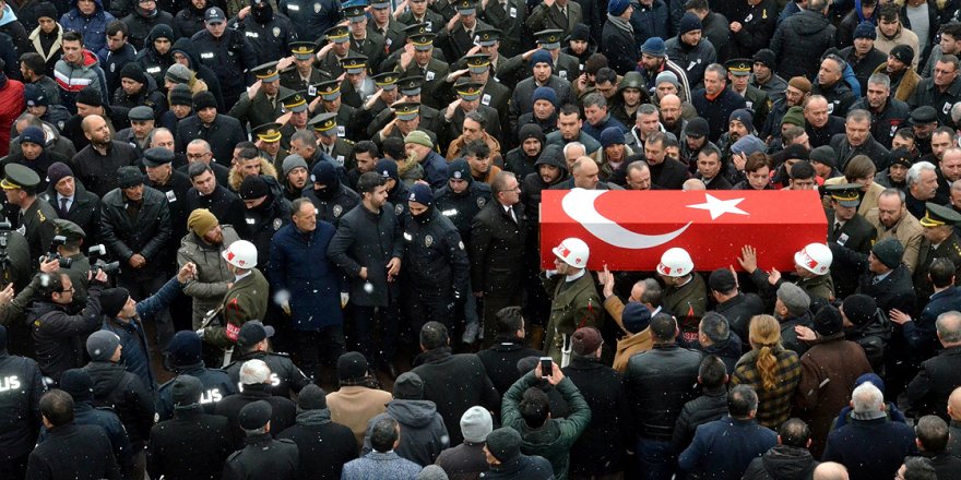 İdlib şehitlerine veda