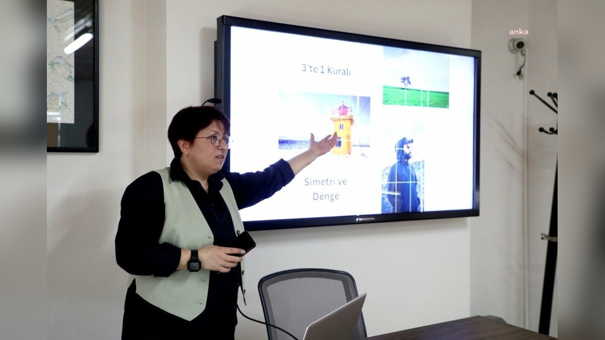 Eyüpsultan Belediyesi’nden kadınlara mobil fotoğrafçılık atölyesi