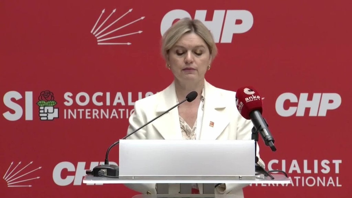 CHP Genel Sekreteri Böke: Türkiye, demokrasiye sahip çıkıyor