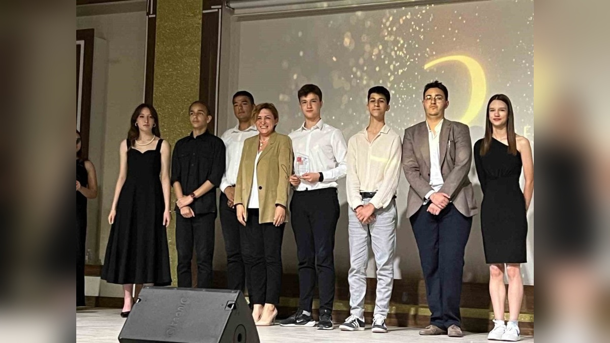 Manisa Sosyal Bilimler Lisesi'nde kısa film yarışması ödülleri sahiplerini buldu