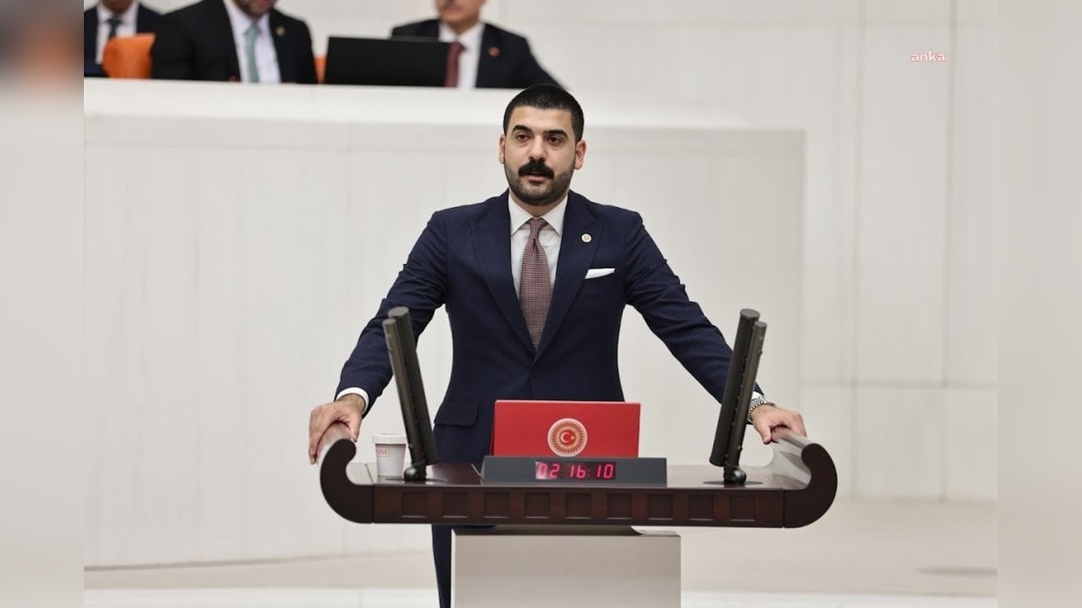 CHP'li Gökçek'ten Bakan Tekin'e öğretmen A.D. sorusu